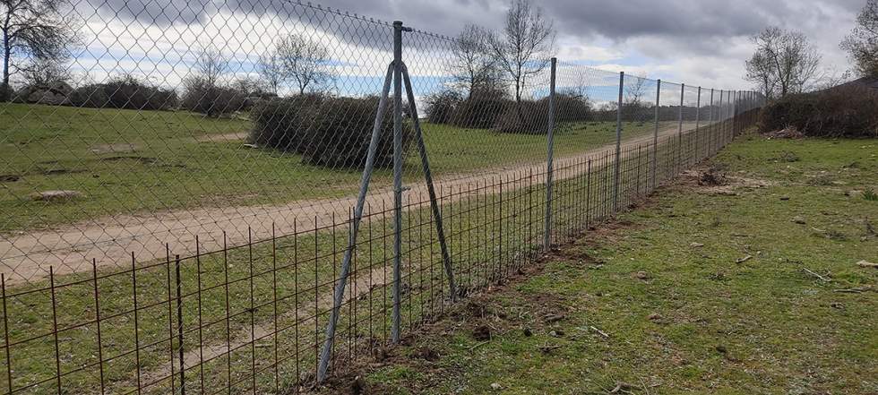 Vallado de infraestructuras ganaderas en Guadarrama