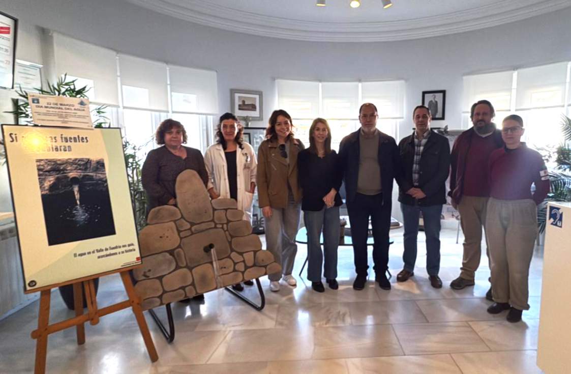 Exposición sobre fuentes en el Hospital Guadarrama