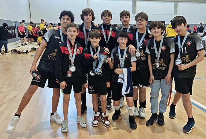 Equipo juvenil del Club Voleibol Guadarrama