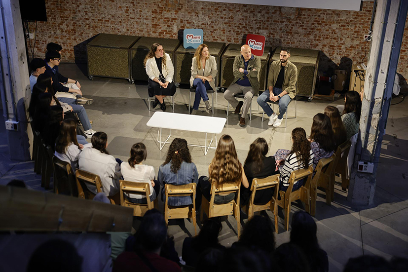 Una alumna del IES Guadarrama en el programa Madrid Xplora en Egipto