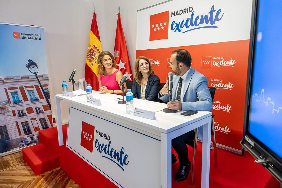 Entrega del sello madrid Excelente al Hospital Guadarrama