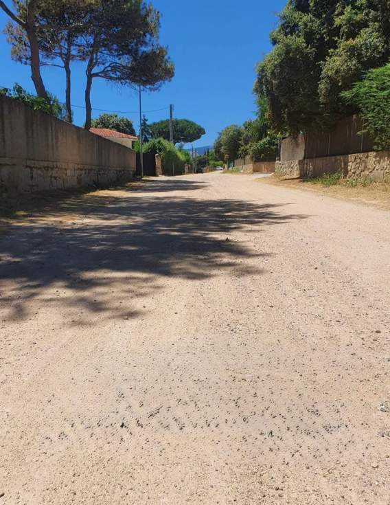 Calle recien acondicionada en Media Luna