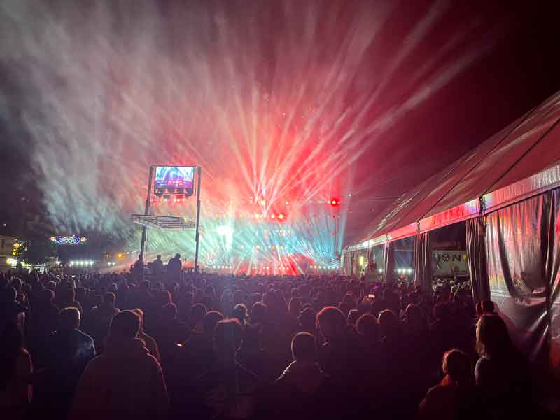 Barras exteriores para las fiestas de San Miguel y San Francisco