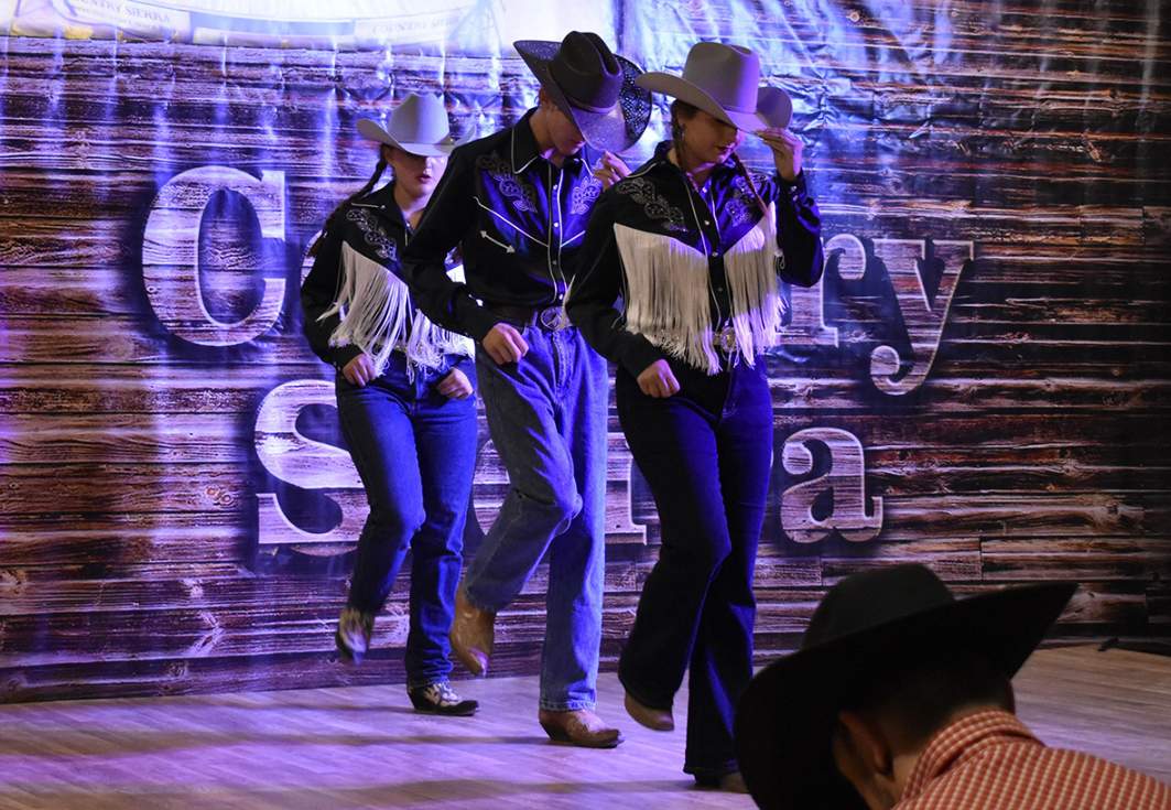 Line Dance Guadarrama