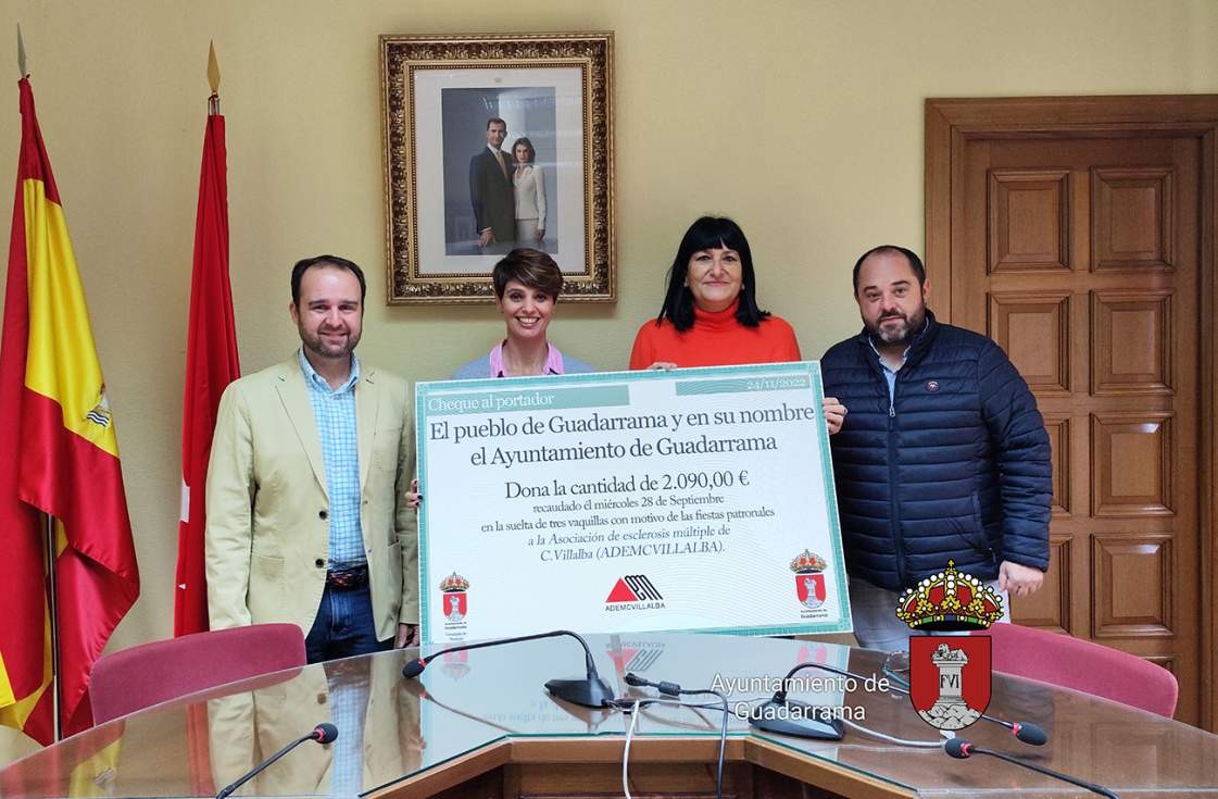 Entrega del donativo del Ayuntamiento de Guadarrama a ADEM Collado Villalba