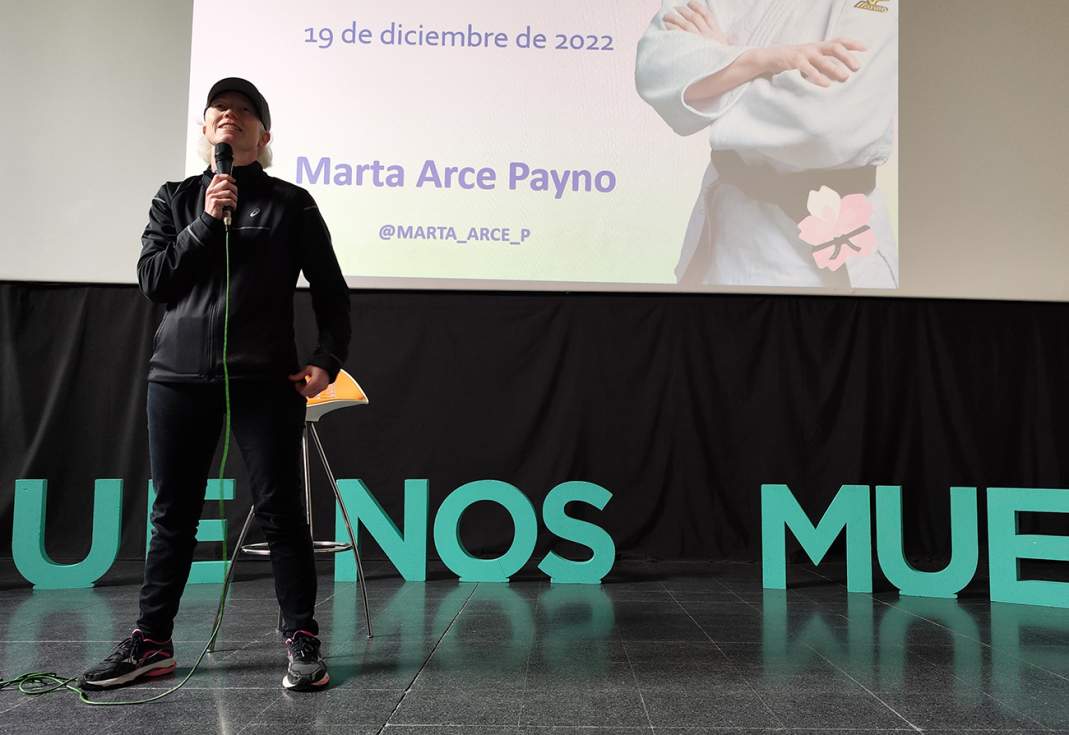 Marta Arce Payno deportista que ofreció una conferencia en el programa Lo que nos mueve