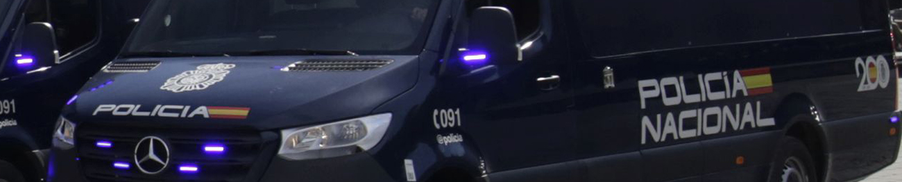 La unidad m&oacute;vil de la Polic&iacute;a Nacional para tramitar el DNI y Pasaporte visita Guadarrama el 14 de enero